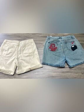 Pair of Zorts-Cream and Jean Denim